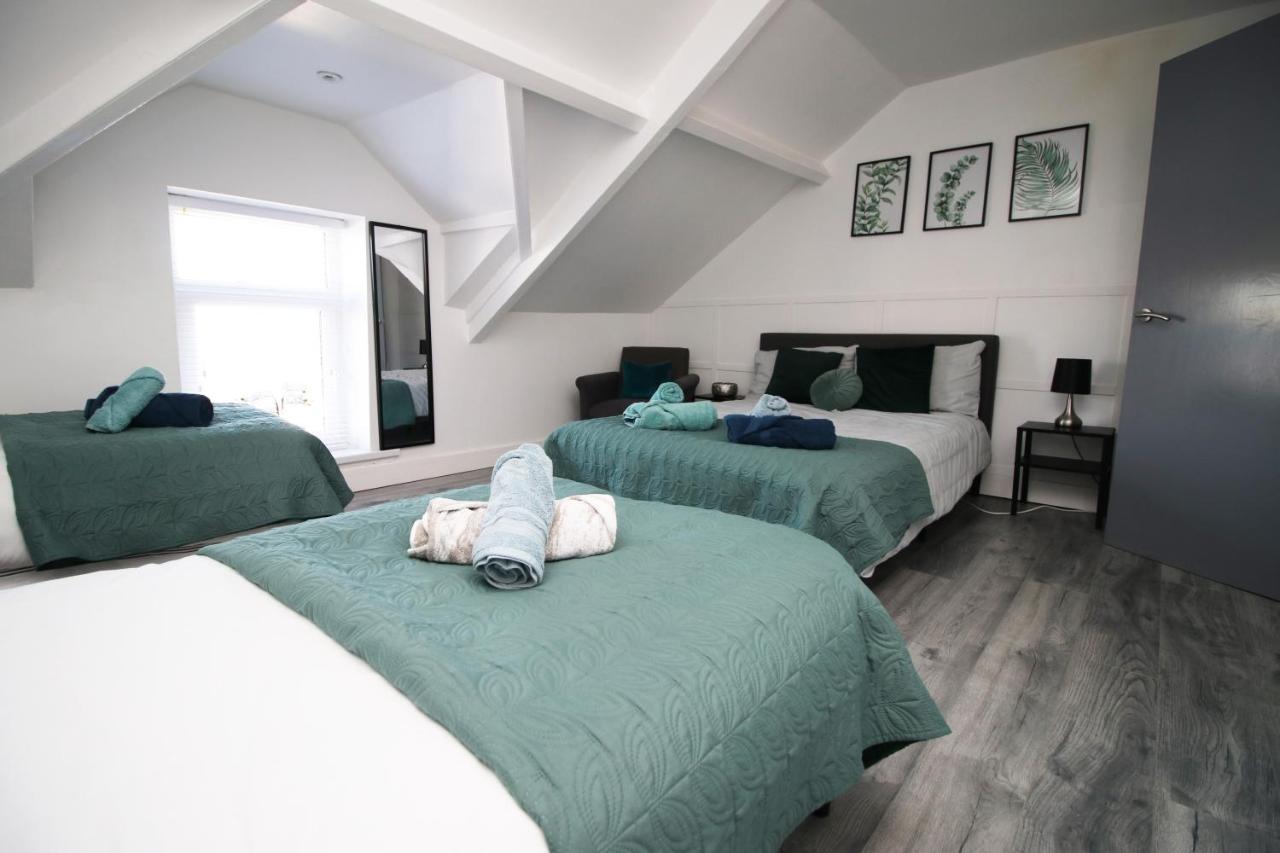 Executive Style 2 Bed Flat In Bridgend F2 Apartment Exterior foto
