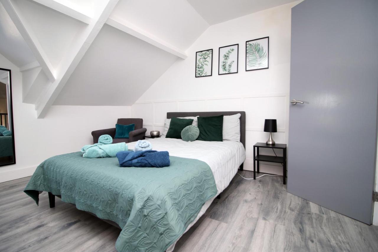 Executive Style 2 Bed Flat In Bridgend F2 Apartment Exterior foto